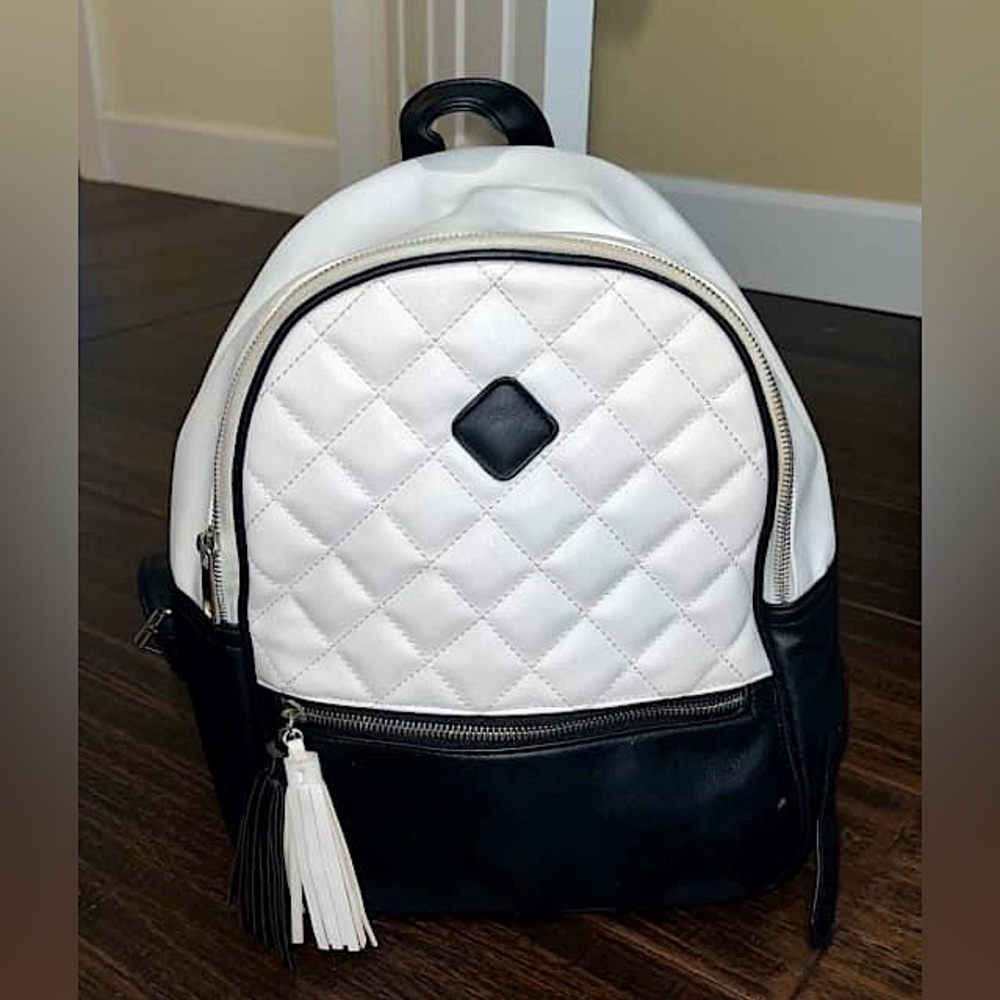 Mini Icing Brand Back Pack!